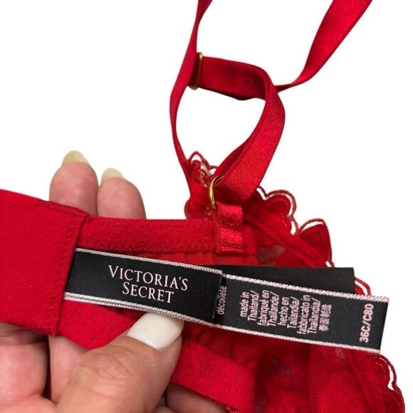 Victoria’s Secret Red Lace‎ Low Cut Demi Unpadded Bra Size 38C - Picture 2 of 12